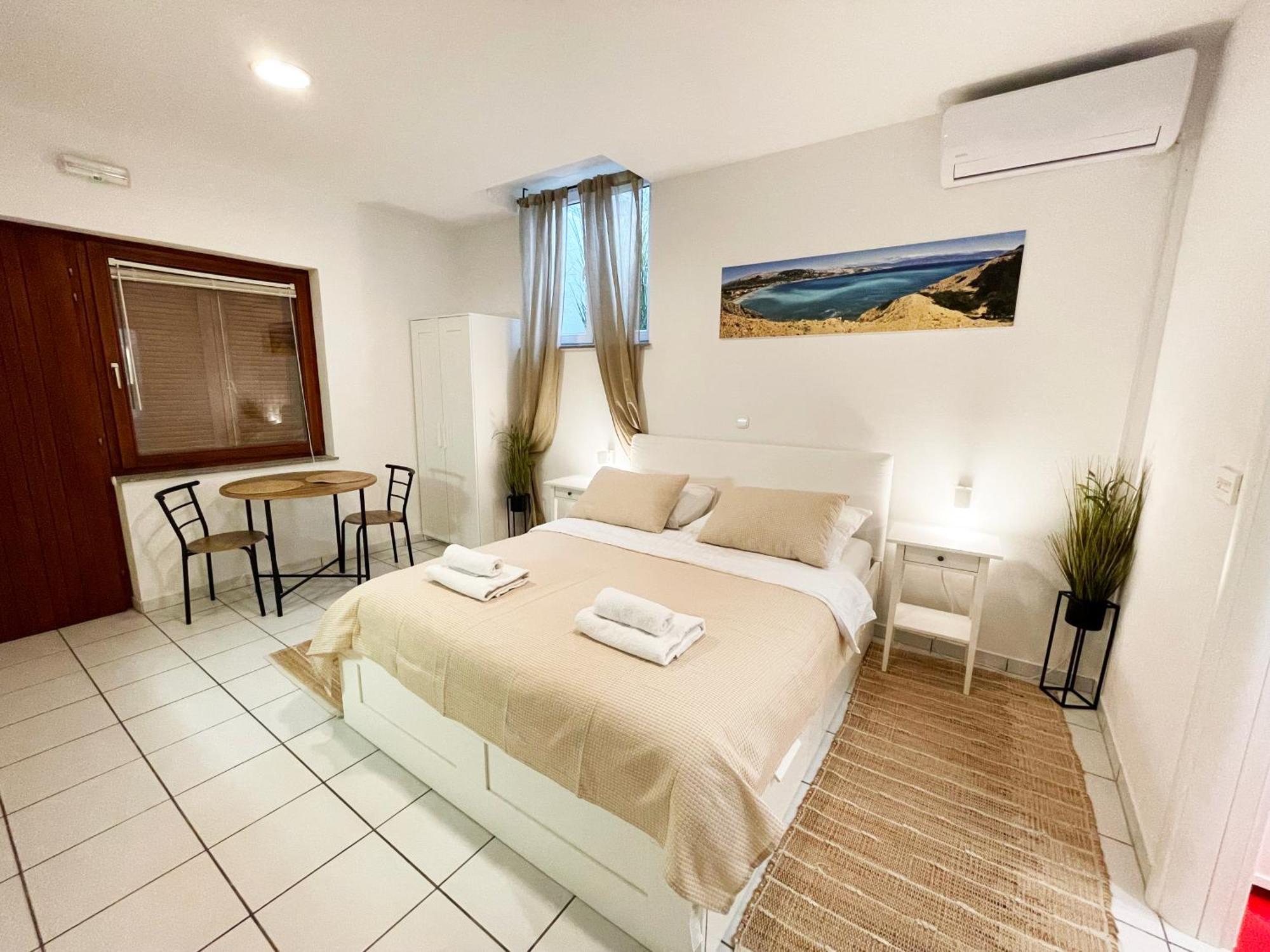 Basement Studio Bed&Breakfast Punat Exterior foto