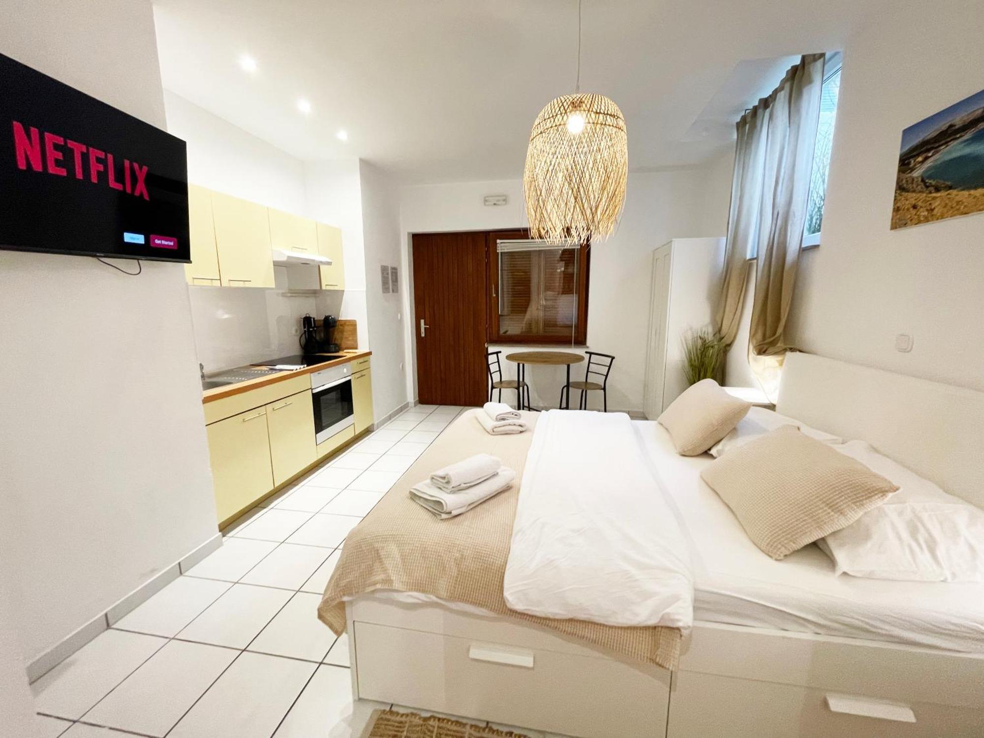 Basement Studio Bed&Breakfast Punat Exterior foto